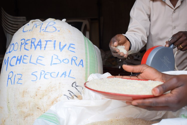 Le riz de la CMB est apprécié à sa juste valeur à Butembo. Photos: Merveille Saliboko